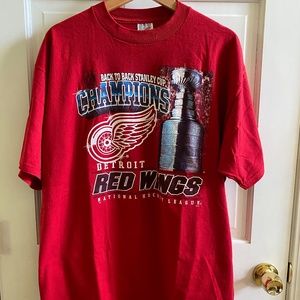 1998 Detroit Red Wings Back to Back Stanley Cup Champions shirt